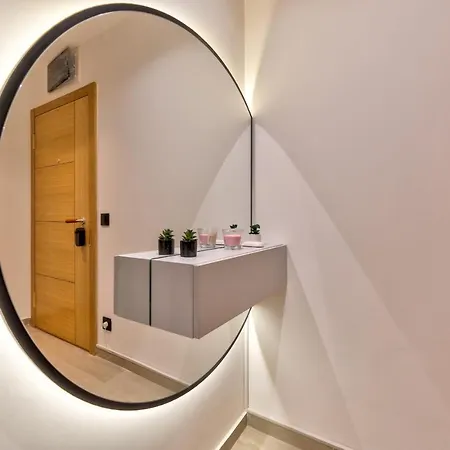 Apartment Silver Sky 11 *